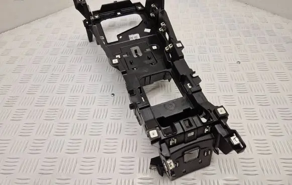 DS Automobiles 4 II Other center console (tunnel) element 9831338780A