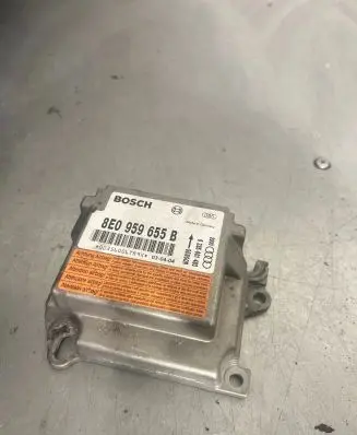 Audi A6 S6 C5 4B Airbag control unit/module 8E0959655B