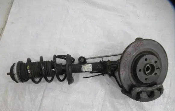 Fiat 500L Front wheel hub spindle knuckle