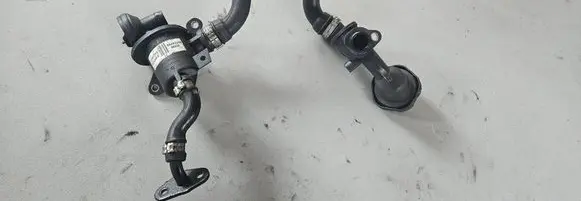 Opel Corsa E Oil breather separator 55263286 55572447 72359293