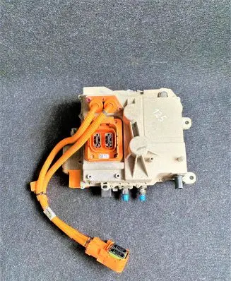 BMW i3 Voltage converter inverter 61448689350 8689350 16B189000049