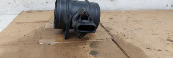 Skoda Octavia Mk2 (1Z) Mass air flow meter 038906461B 0281002531