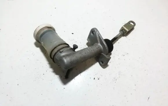 Mitsubishi Carisma Clutch master cylinder