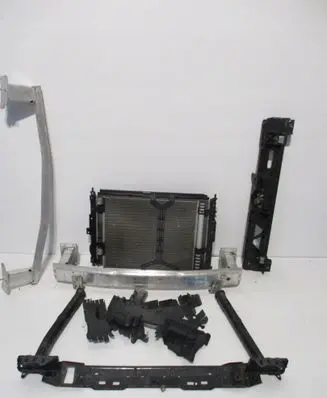 Peugeot 3008 II Front bumper support beam