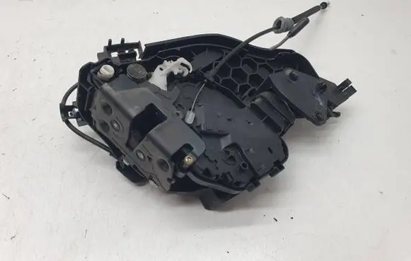Volvo S40 Rear door lock 30699797