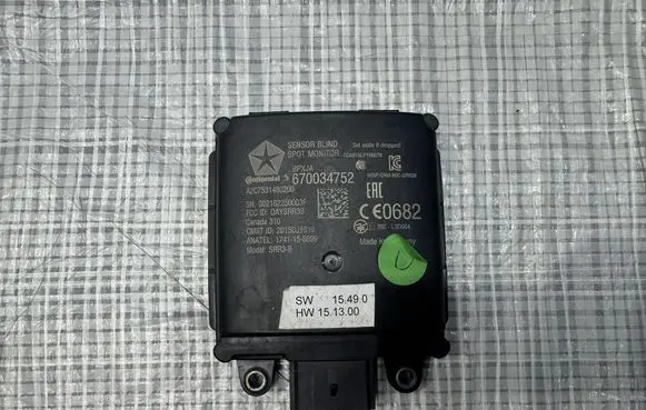 Maserati Levante Distronic sensor radar 670034752