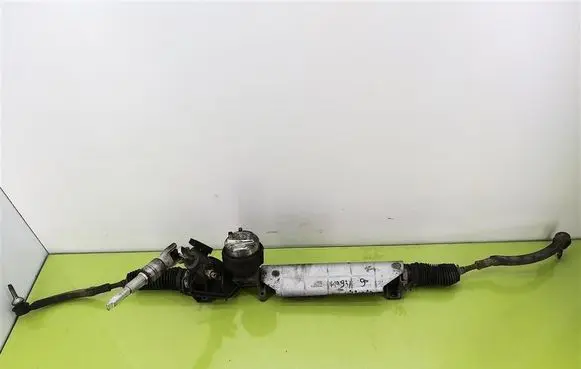 Volvo S60 Steering rack 8672239