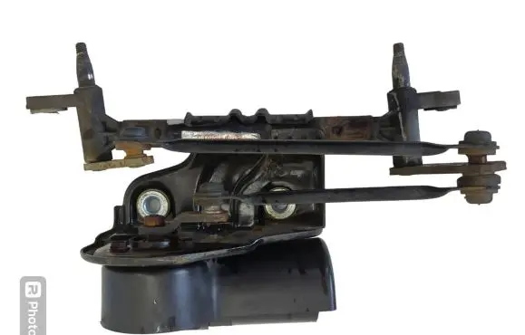 Volkswagen Fox Front wiper linkage and motor F006C20008 5Z0955603B 5Z0955119C