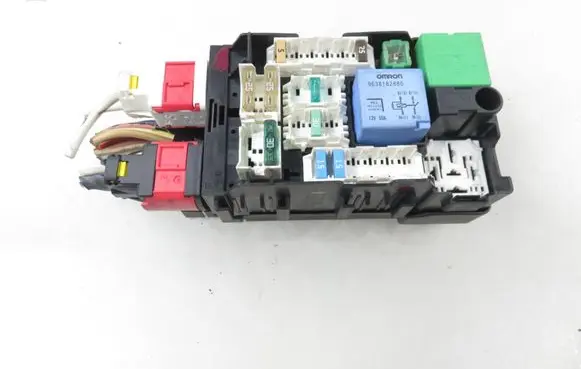 Peugeot 508 Fuse box set 9865492680