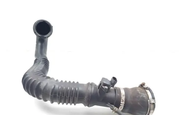 Intercooler hose/pipe