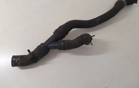 Mini Cooper Countryman R60 Engine coolant pipe/hose 7609823