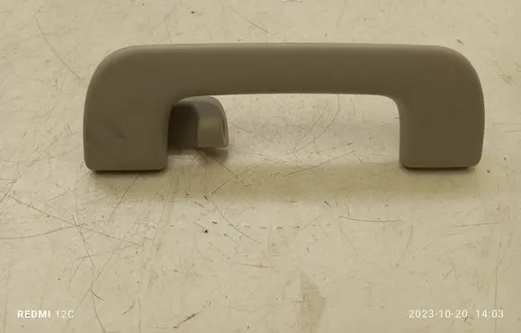 Audi Q3 8U Rear interior roof grab handle 8R0857608