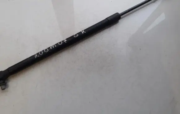 Mazda 2 Tailgate/trunk strut/damper