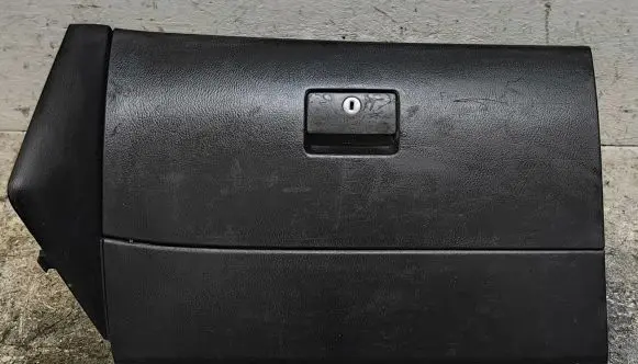 Glove box set