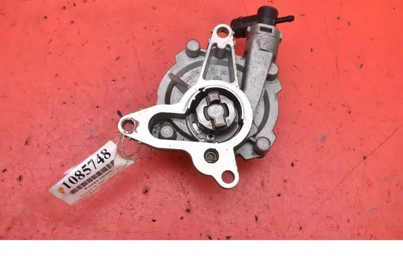 Nissan X-Trail T32 Vacuum pump 146503760R