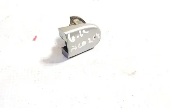 Volkswagen Polo IV 9N3 Loading door cover/cap 