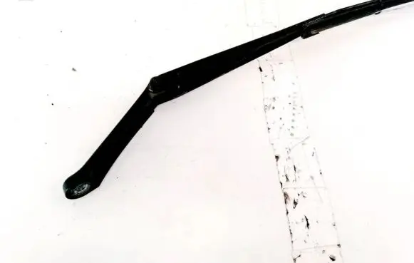 Peugeot 508 Front wiper blade arm