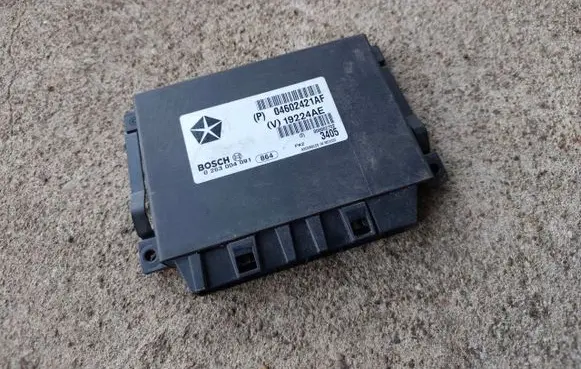 Chrysler 300 - 300C Parking PDC control unit/module 04602421AF