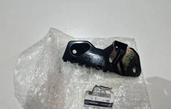 Mazda CX-3 Front bumper mounting bracket D10J500T1 D10J500T1A