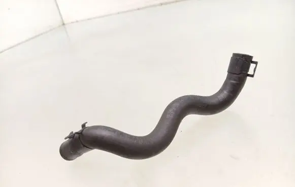 Volkswagen Golf VII Engine coolant pipe/hose S21666B