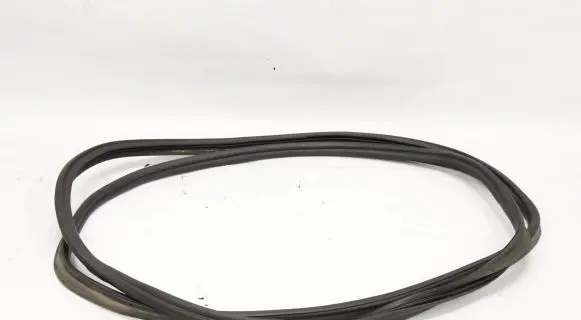 Skoda Octavia Mk3 (5E) Seal rubber (tailgate) 