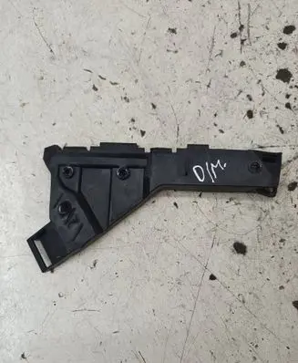 Opel Insignia A Front bumper mounting bracket 13238444