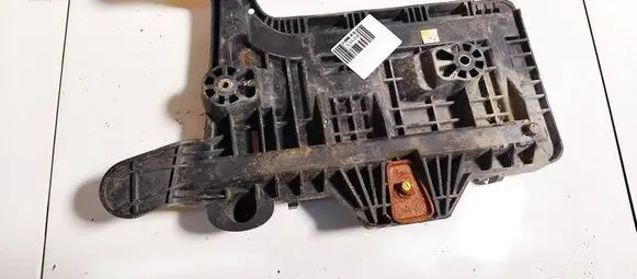Volkswagen PASSAT B6 Battery box tray 1k0915333c