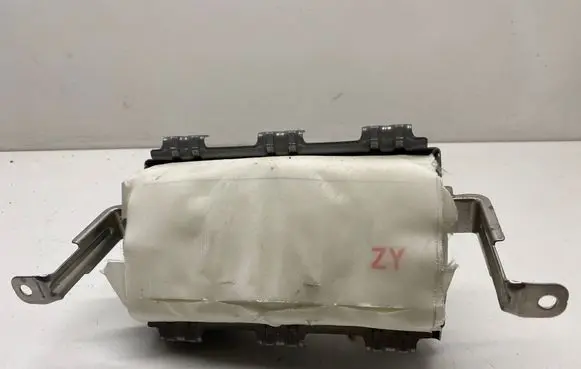 Toyota RAV 4 (XA40) Passenger airbag TG11B01001 K00821316P9P