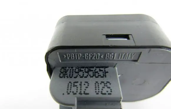 Audi A4 S4 B8 8K Wing mirror switch 8K0959565F