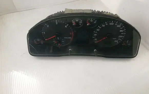 Audi A6 S6 C5 4B Speedometer (instrument cluster) 4b0919881