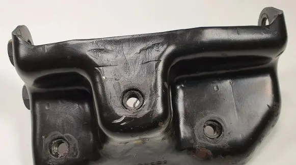 Chevrolet Tahoe Radiator mount bracket