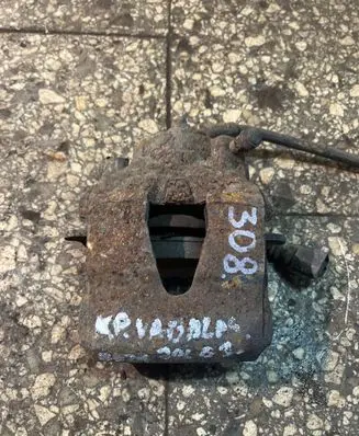 Volkswagen New Beetle Front brake caliper