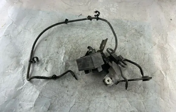 Jaguar XJ X351 Glow plug pre-heat relay 9X2Q12B533B 9665940608 0281003048