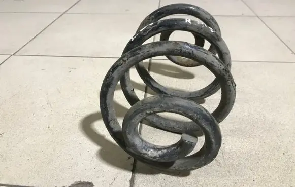BMW 3 E36 Rear coil spring