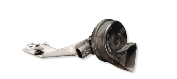 Volkswagen Touareg II Horn signal 7038811