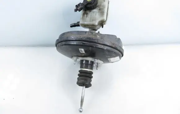 Volkswagen Golf Plus Brake booster 0204051068 1K1614105AJ