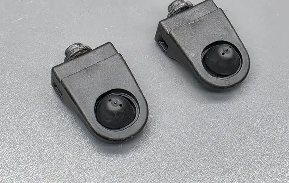 Citroen DS5 Radiator mount bracket 9628677880