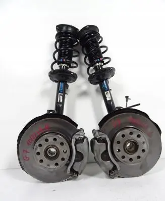Volkswagen Golf VII Front shock absorber/damper 5Q0413023FH 5Q0255R