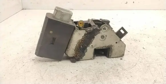 BMW 7 E38 Rear door lock 40620751 8352165