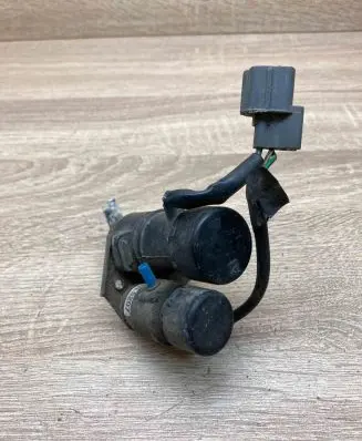 Honda Accord Turbo solenoid valve 4VL5207