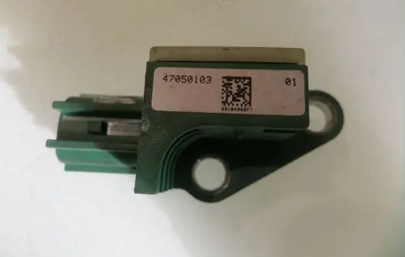 Volkswagen PASSAT B6 Airbag deployment crash/impact sensor 3C0909606 331324