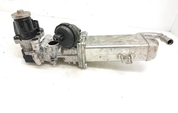 Volkswagen Caddy EGR valve cooler 138469