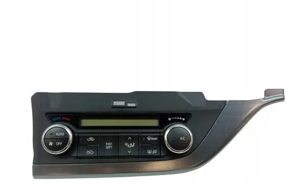 Toyota Auris E180 Climate control unit 5590002460