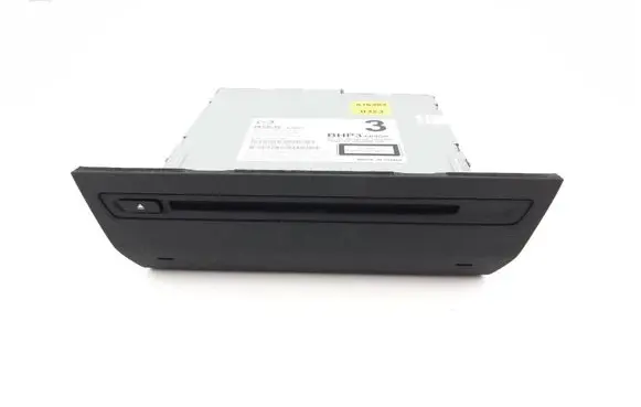 Radio/CD/DVD/GPS head unit