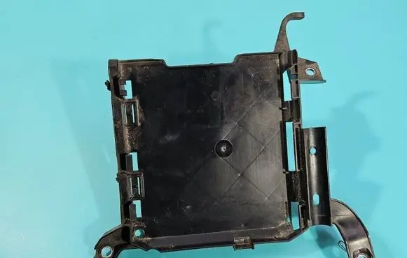 Audi A4 S4 B9 8W Other engine bay part 8W0907647A IMPRK1572475