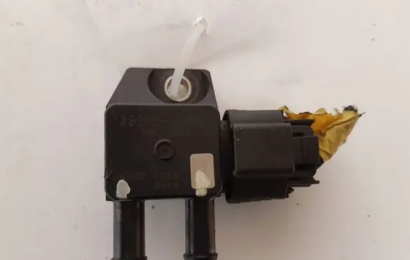 KIA Sorento Exhaust gas pressure sensor 392102A800