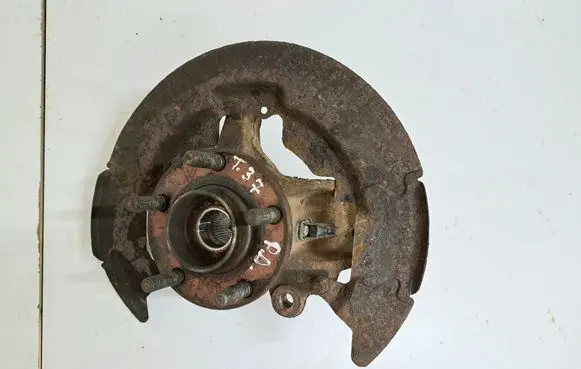 Volvo V50 Front wheel hub