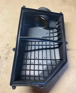 Volvo XC60 Air filter box cover 72102978