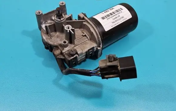 Hyundai ix35 Wiper motor IMPRK1423308