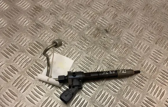 Volvo XC90 Fuel injector 31336769